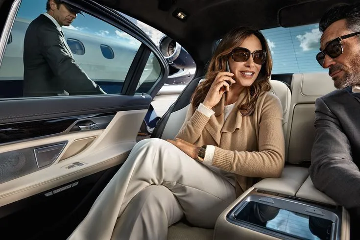 Mercedes S-Class auf der Bahnhofstrasse Zürich